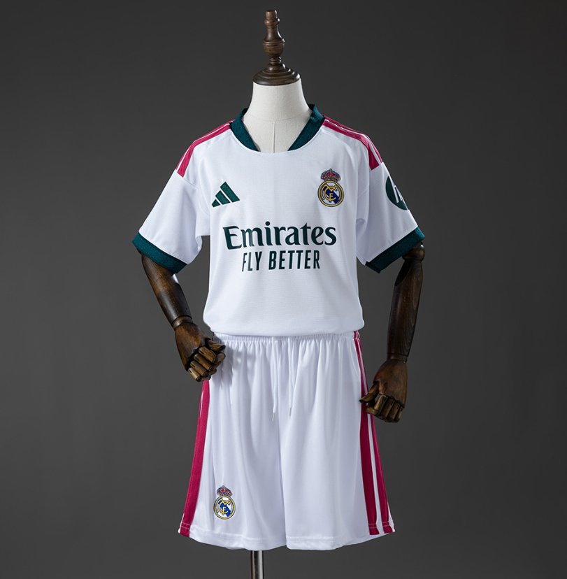 Real Madrid 2025/26 Home White - Kids Kit