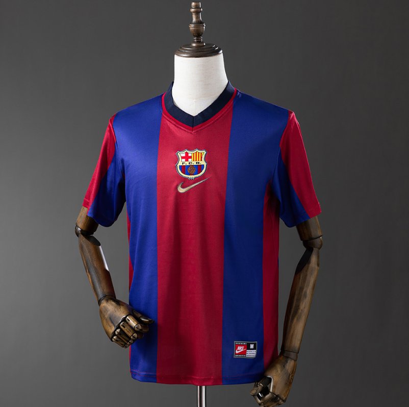 FC Barcelona Retro Home — Nike Era — Player Version, front